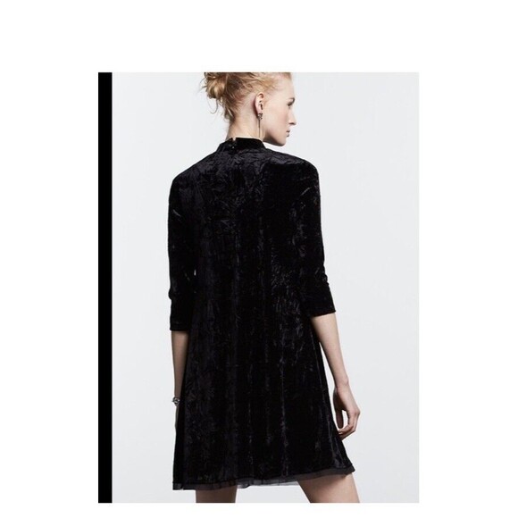 Simply Vera Black Velvet/Suede Dress Size L - Picture 10 of 10